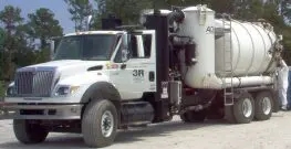 Vacuum Truck with Dense Phase Off-Load Capabilities